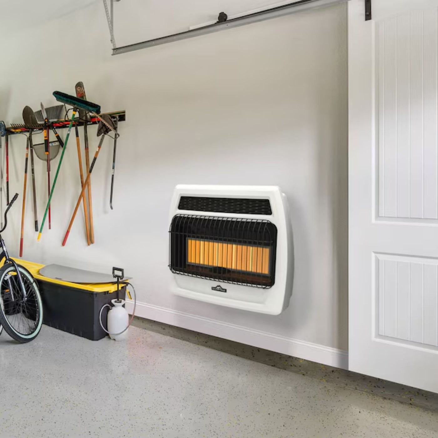 Master Forge 30000 -BTU Wall Radiant Heater Mount Indoor Natural gas or liquid